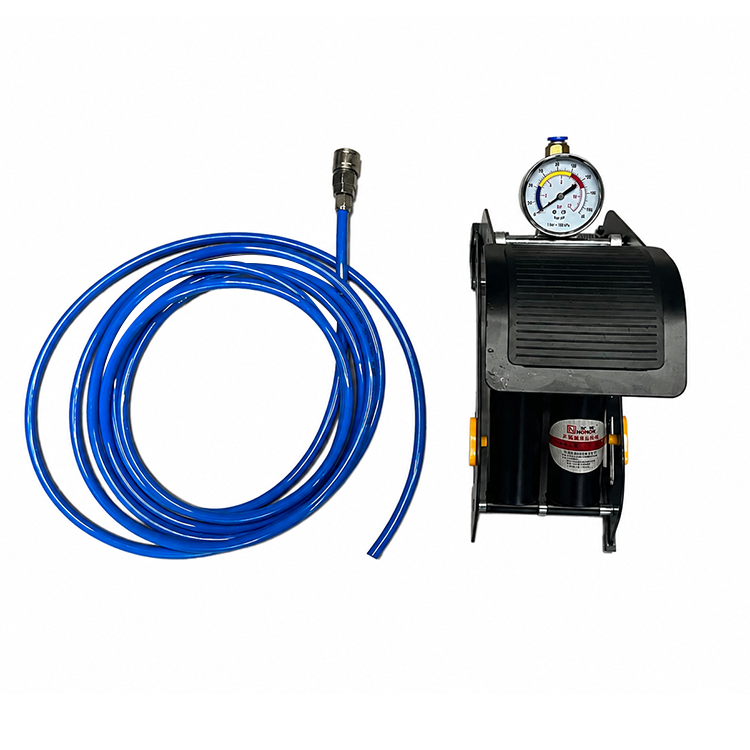 Foot pump detail