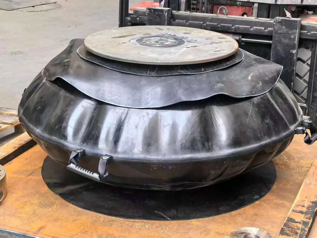 Customized spherical lifting airbags